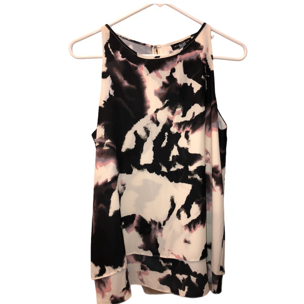 Abstract Tank